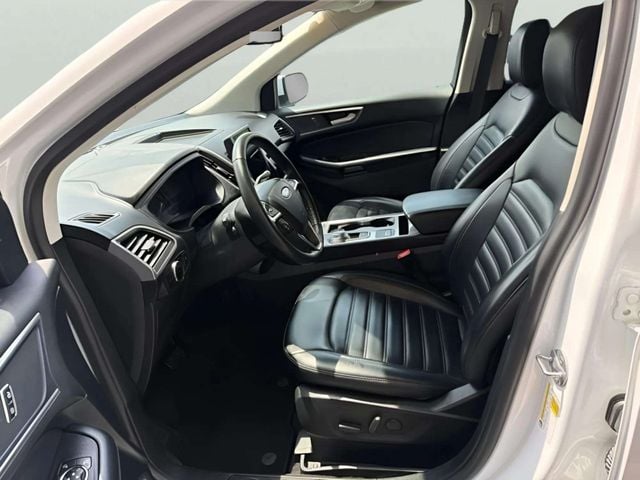 Pre-Owned 2024 Ford Edge SEL - photo - 5