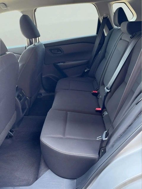 Pre-Owned 2024 Nissan Rogue S - photo - 21