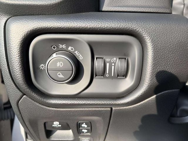 Pre-Owned 2025 Ram 1500 Big Horn/Lone Star - photo - 20