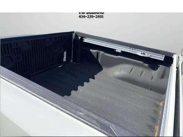 Pre-Owned 2025 Nissan Frontier PRO-4X - photo - 10