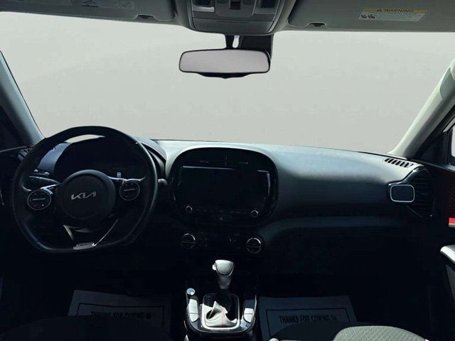 Pre-Owned 2023 Kia Soul GT-Line - photo - 10