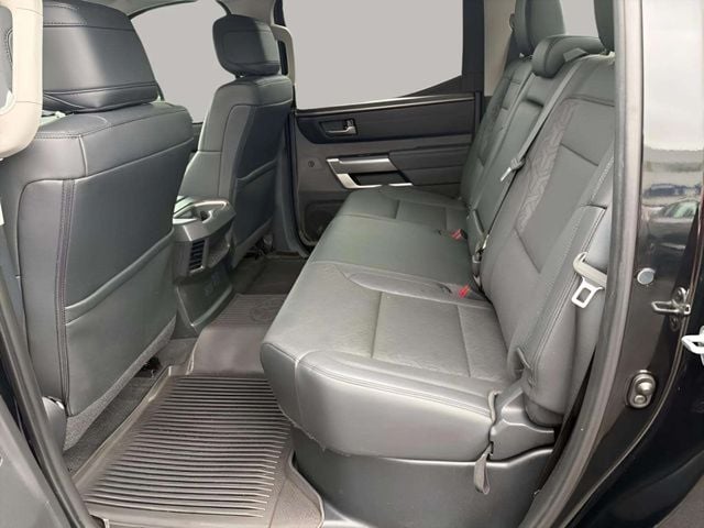 Pre-Owned 2023 Toyota Tundra SR5 - photo - 23