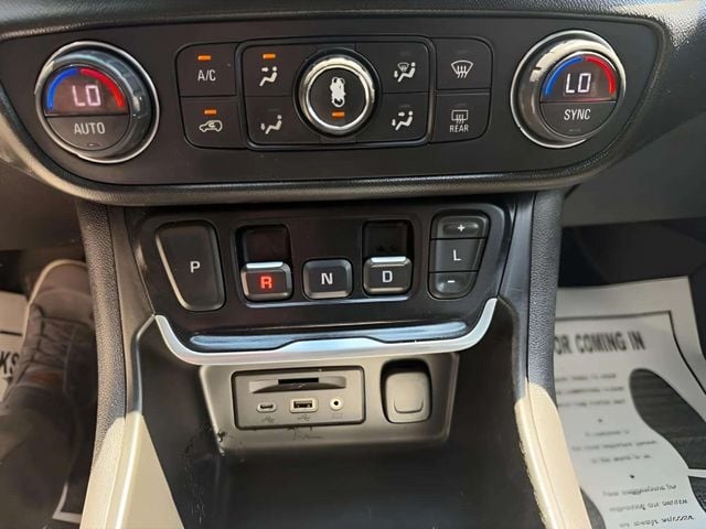 Pre-Owned 2021 GMC Terrain SLT - photo - 15