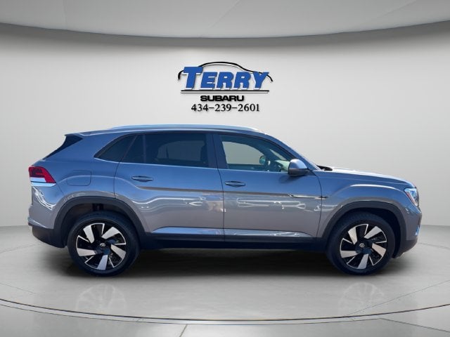 2024 Volkswagen Atlas Cross Sport 2.0T SE w/Technology Photo in Forest VA 24551