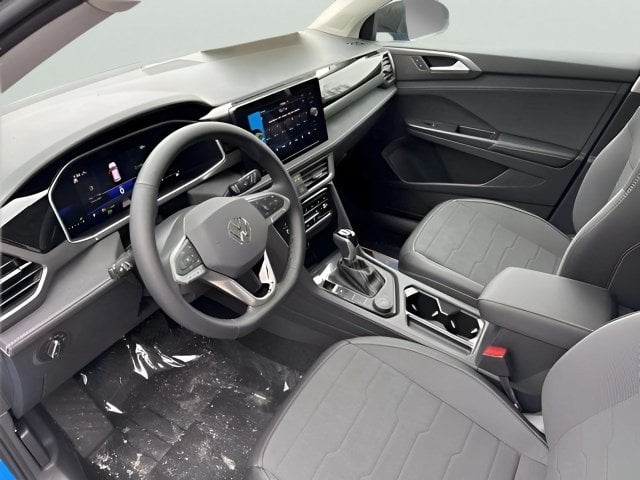 2025 Volkswagen Taos 1.5T SE Black Photo in Lynchburg VA 24502