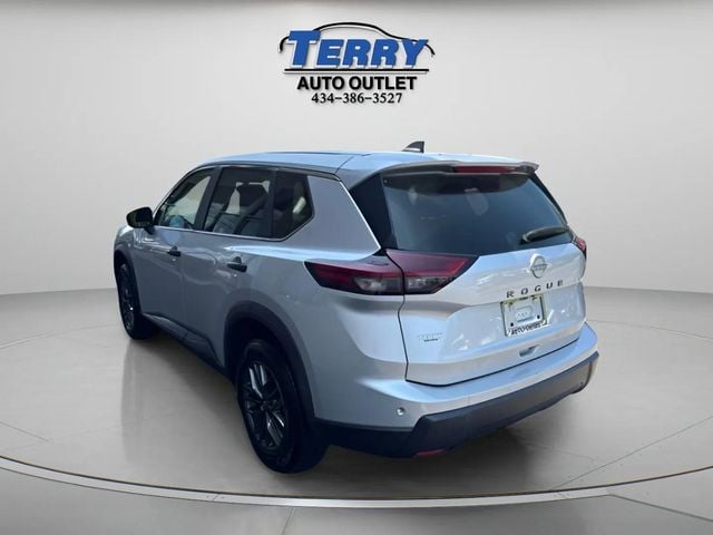 2024 Nissan Rogue S Photo in Lynchburg VA 24502