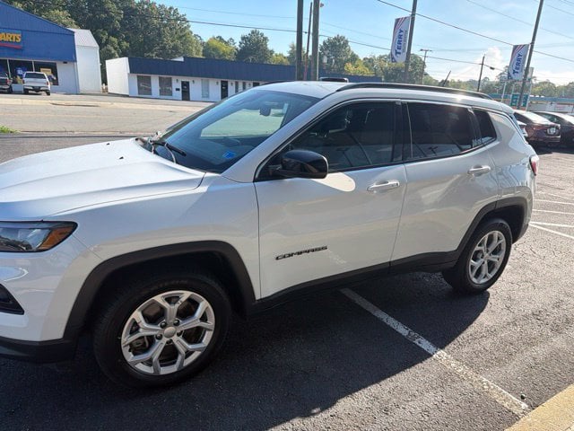 2024 Jeep Compass Latitude Photo in Boston VA 24592