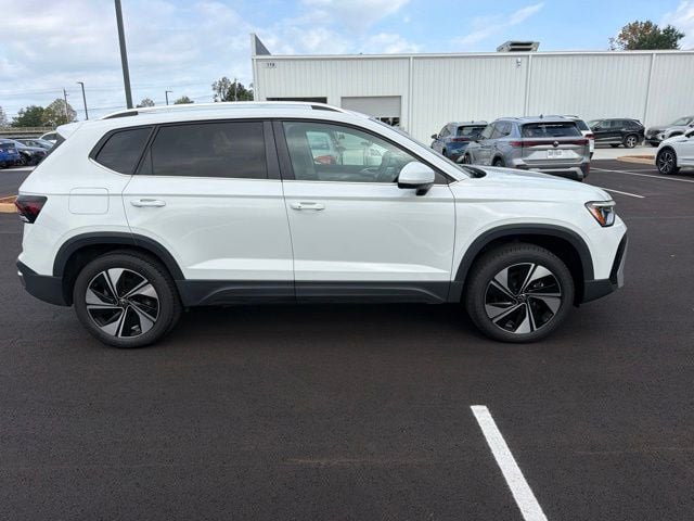 2025 Volkswagen Taos 1.5T SE Photo in Lynchburg VA 24502