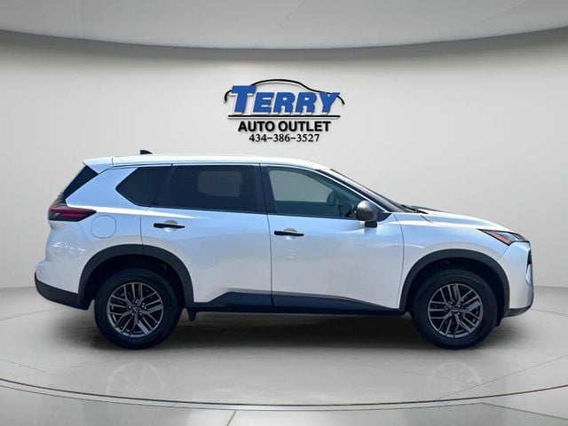 2024 Nissan Rogue S Photo in Lynchburg VA 24502