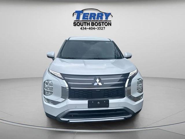 2025 Mitsubishi Outlander SE Photo in Boston VA 24592