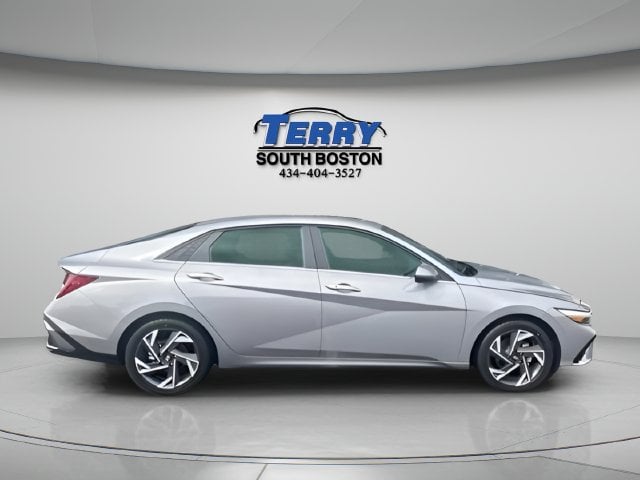 2025 Hyundai Elantra SEL Convenience Photo in Boston VA 24592