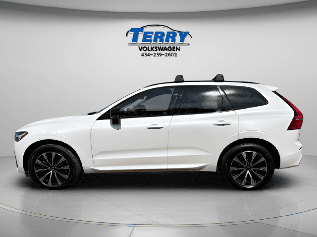2023 Volvo XC60 B5 Plus Dark Theme Photo in Forest VA 24551