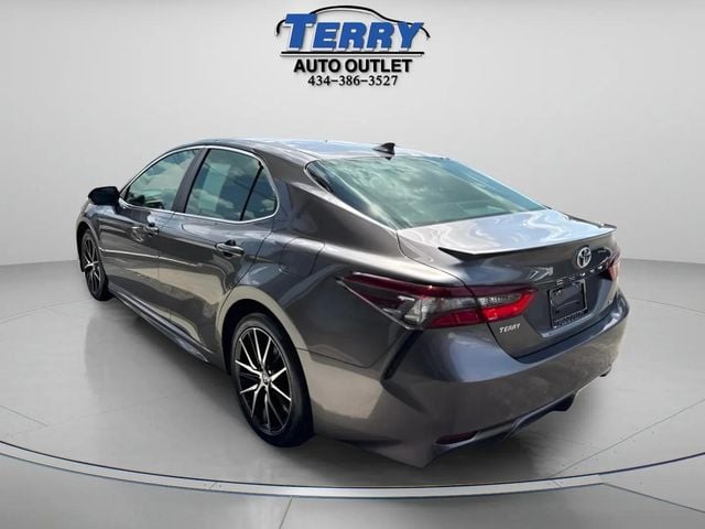 2024 Toyota Camry SE Photo in Lynchburg VA 24502