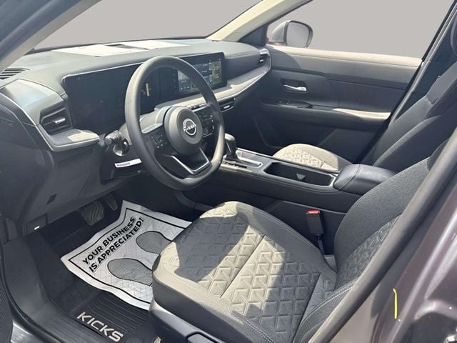 2025 Nissan Kicks SV Photo in Lynchburg VA 24502