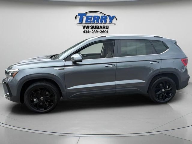 2024 Volkswagen Taos 1.5T SE Photo in Lynchburg VA 24502