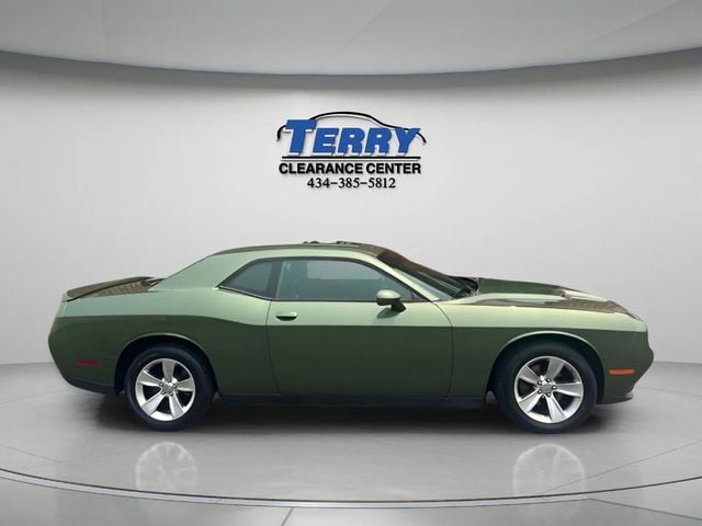 2021 Dodge Challenger SXT Photo in Lynchburg VA 24502