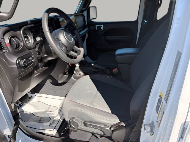 2025 Jeep Wrangler Rubicon Photo in Lynchburg VA 24502