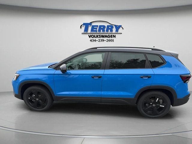 2025 Volkswagen Taos 1.5T SE Black Photo in Lynchburg VA 24502