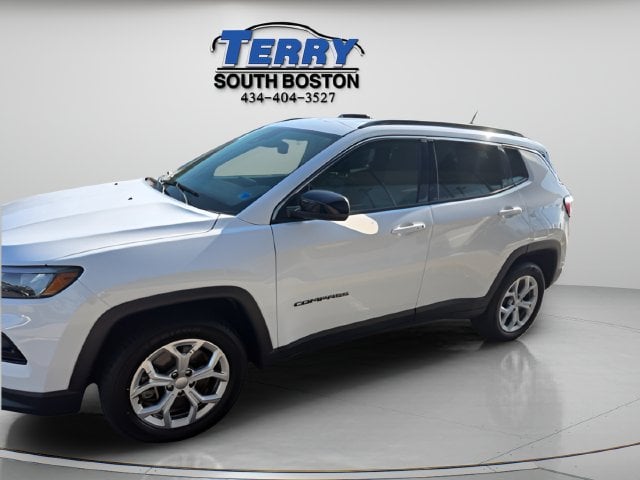 2024 Jeep Compass Latitude Photo in Boston VA 24592