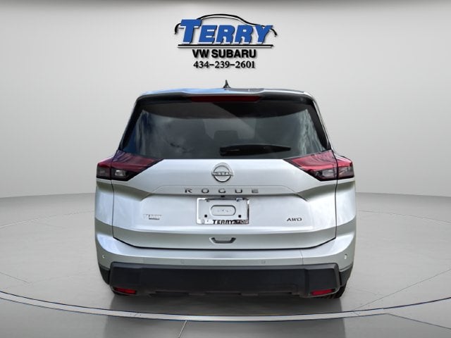 2024 Nissan Rogue S Photo in Lynchburg VA 24502