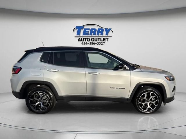 2025 Jeep Compass Limited Photo in Lynchburg VA 24502