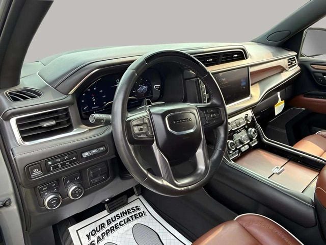 2024 GMC Yukon Denali Ultimate Photo in Lynchburg VA 24502