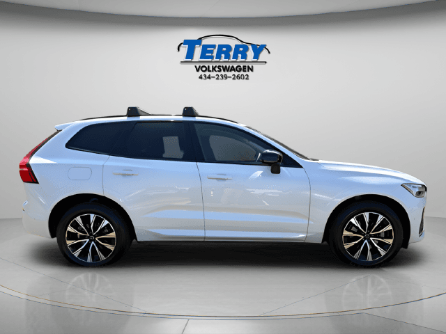 2023 Volvo XC60 B5 Plus Dark Theme Photo in Forest VA 24551
